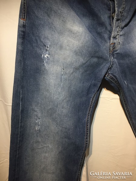 Diesel buttoned jeans, size 30 x 34