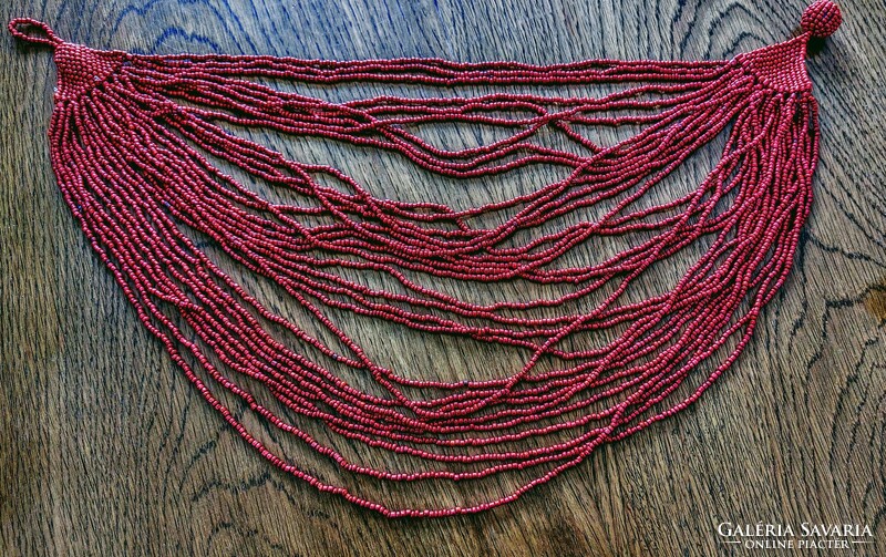 Old Retro Crafts Indian 32 Row Coral Stone Necklace, (Chrome Red, Red,)