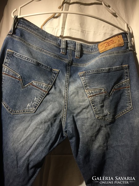 Diesel buttoned jeans, size 30 x 34
