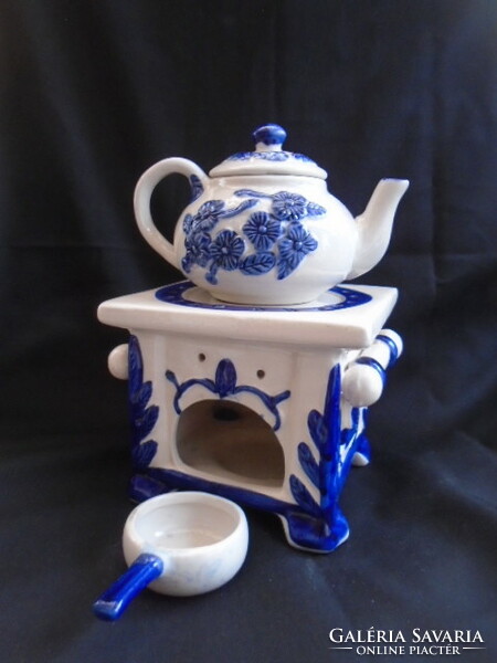 A real curio camping tea maker? I took a photo with a small mistake, it's porcelain, not ceramic