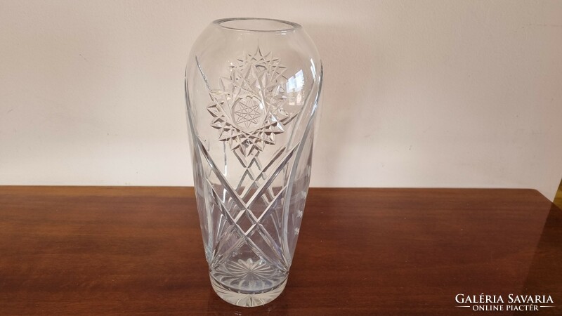 Lead crystal vase 30 cm high