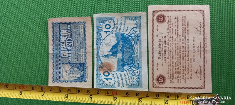7 small banknotes