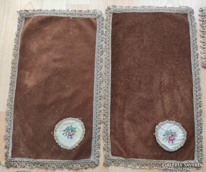Pack of 21 velvet, machine embroidered, fabric corded and pink tapestry nipp mats