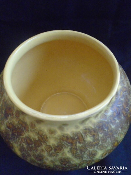 Retro vase, Kaspó Hungarian applied art ceramics, 15 cm circumference 52.5 cm
