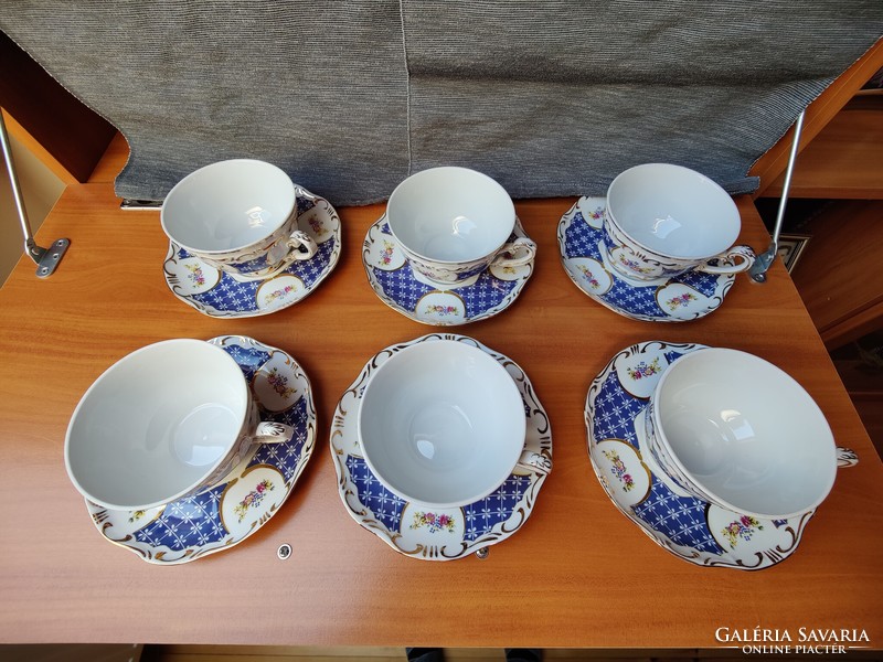 Zsolnay porcelán teás csésze-aljával készlet Marie Antoinette dekorral