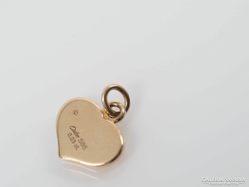 Quinn gold heart pendant with diamonds