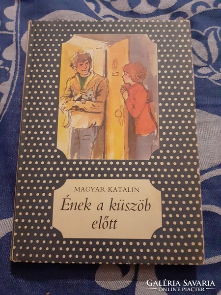 Pöttyös könyv: Ének a küszöb előtt / Gálaest a miniklubban / Biri és Bori