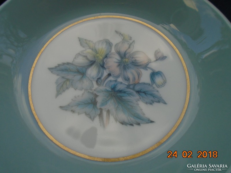 Royal Worcester Woodland gyűjtői dísztálka dobozában