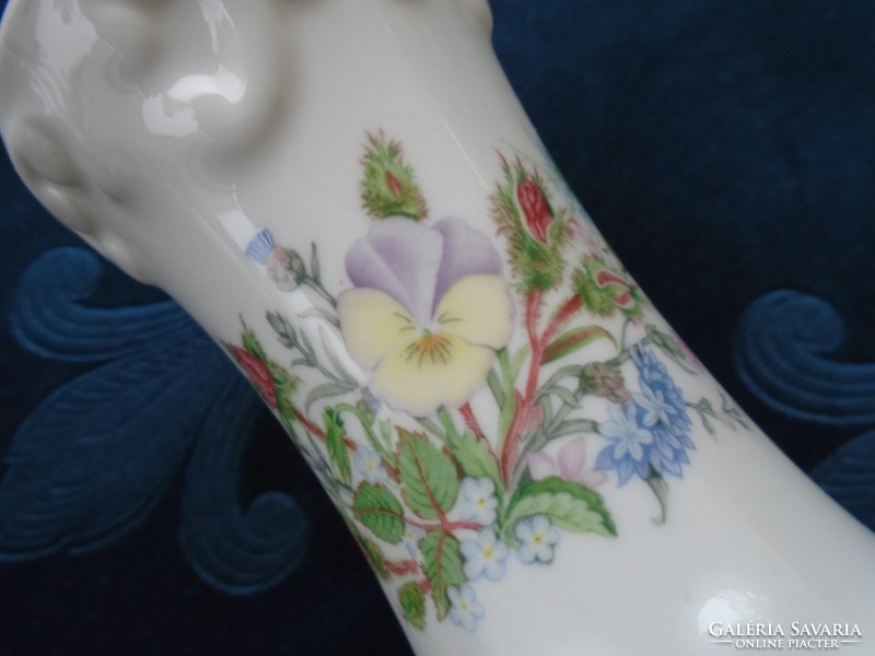 AYNSLEY antik angol dombormintás váza Wild Tudor(Vadvirágos Tudor) mintával