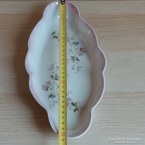Flower-patterned porcelain tray