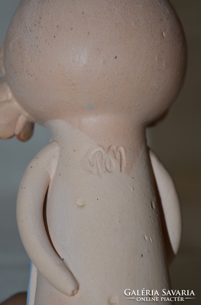 Máz nélküli kerámia lány figura  ( DBZ 0070 )