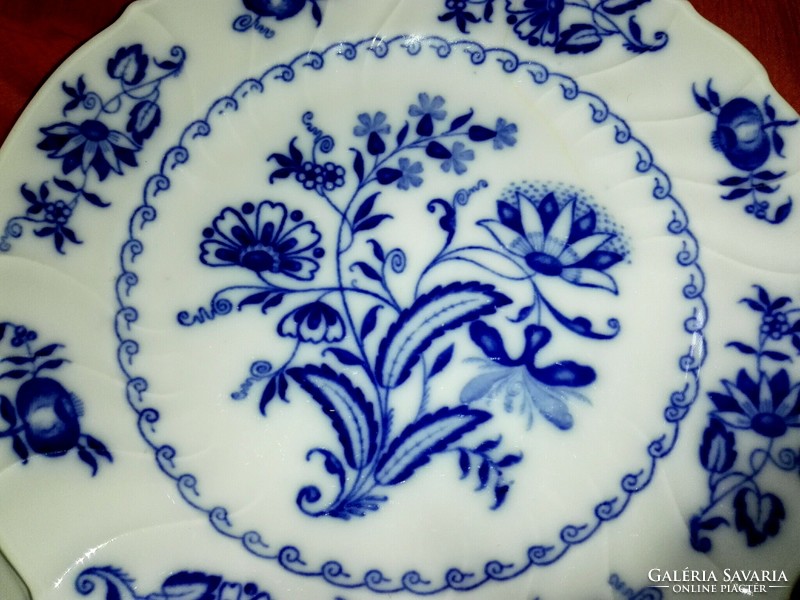 Antik, hagyma mintás porcelán  lapos tányér, 1789 Schlaggenwald.