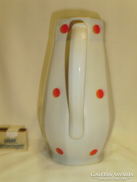 Old hólloháza jug, spout - one liter, with red dots