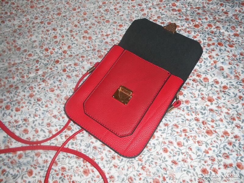 Small red side bag
