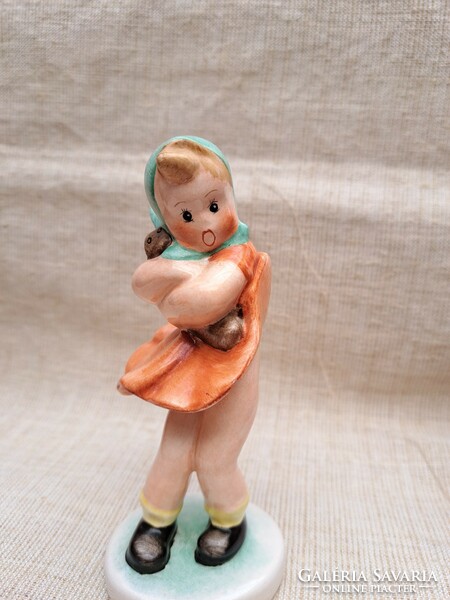 Industrial art? Ceramic girl cold nipp figure display case display case legacy antique nostalgia