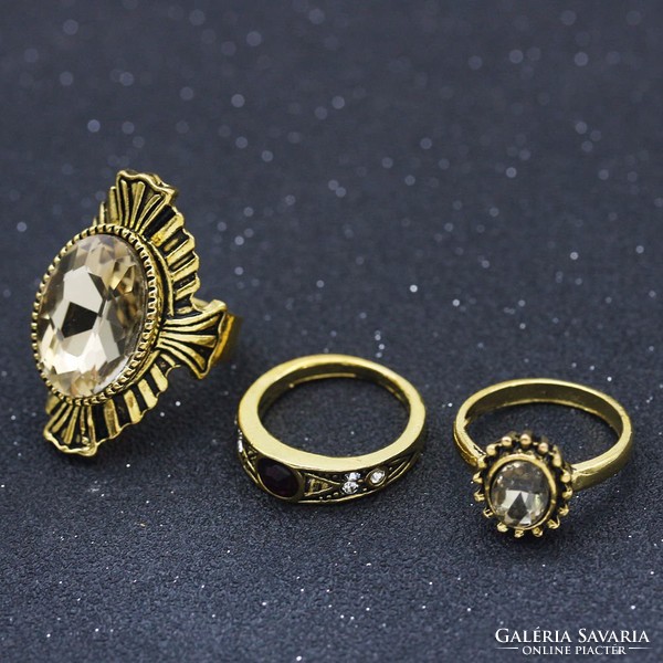 Vintage stílusú, aranyszínű, kristályköves 3 db-os  gyűrű szett