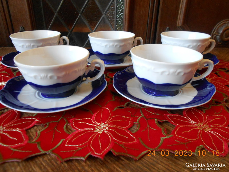 Zsolnay pompadour base glaze tea cup