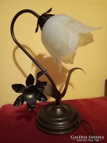 " Virágkehely " asztali lámpa