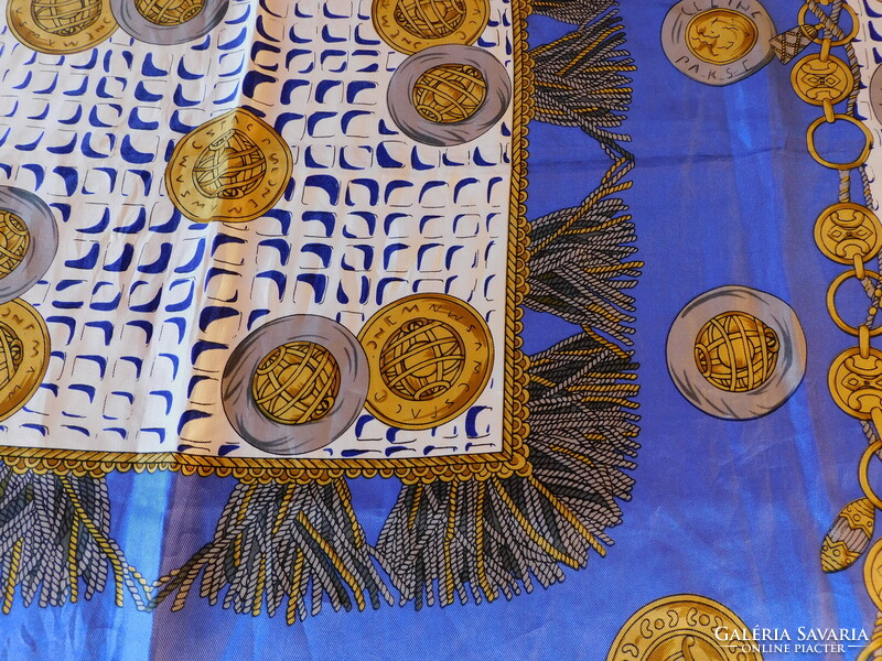 Láncos-érmés selyemkendő 88x88 cm