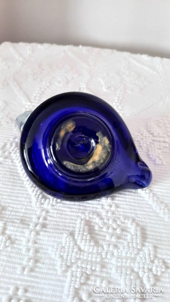 Cobalt blue swan-shaped glass ashtray, flawless, 7.5 x 11 cm.