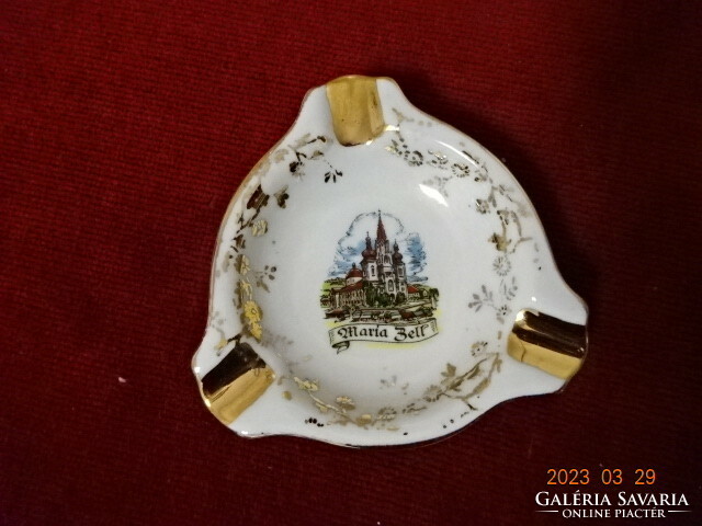 Austrian porcelain ashtray, diameter 8.5 cm. Jokai.