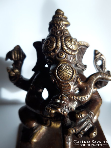 Ganésa szobor eredeti, nepáli.