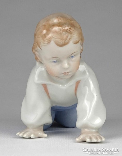 1M513 Zsolnay SINKÓ porcelán mászó kislány 16.5 cm