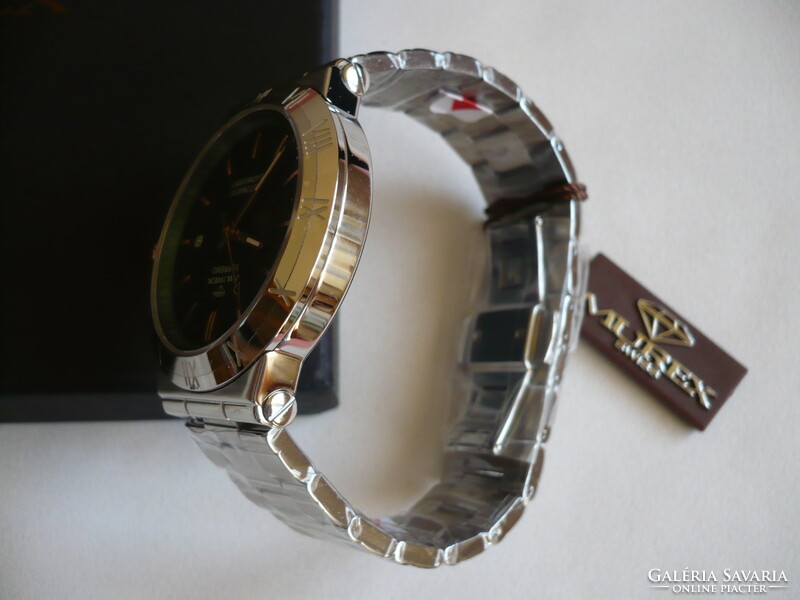Murex Supremo egy vadonatúj gyönyörű és különleges svájci automata óra