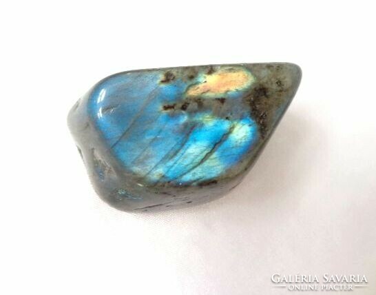 Labradorite Moroccan stone irregular 40 gr.