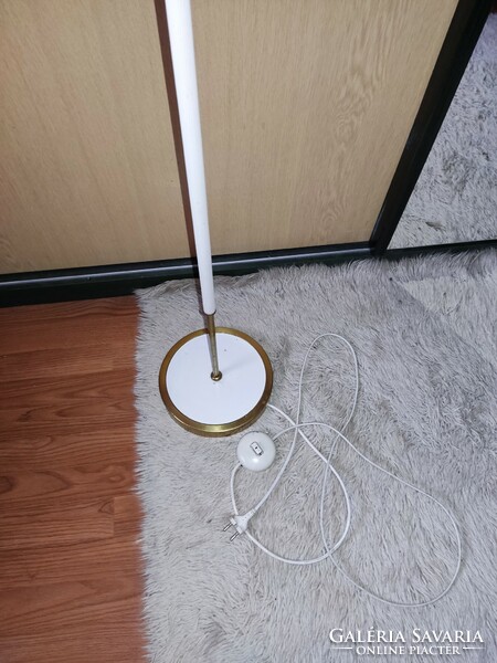 Retro floor lamp