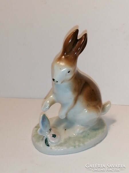 Porcelain rabbit with bunny butterfly (267)