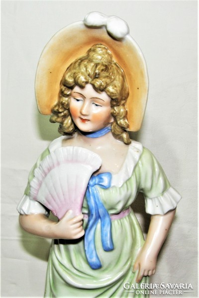 Lady in hat with fan - German porcelain - 37 cm