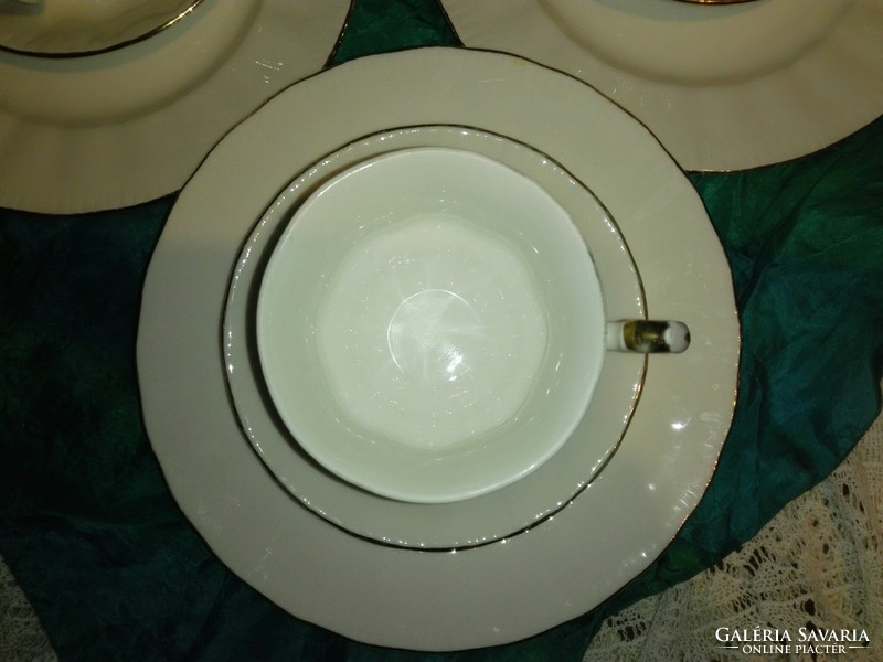 Elegant, English breakfast bone china set...Royal knight brand.