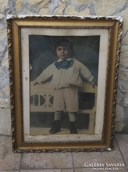 Antik kisfiú portré fotó fénykép üvegezett aranyozott fa keret 62 cm x 82,5 cm