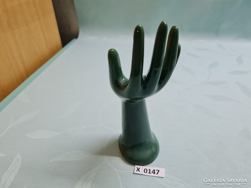 X0147 Kerámia kéz gyűrűtartó 19 cm