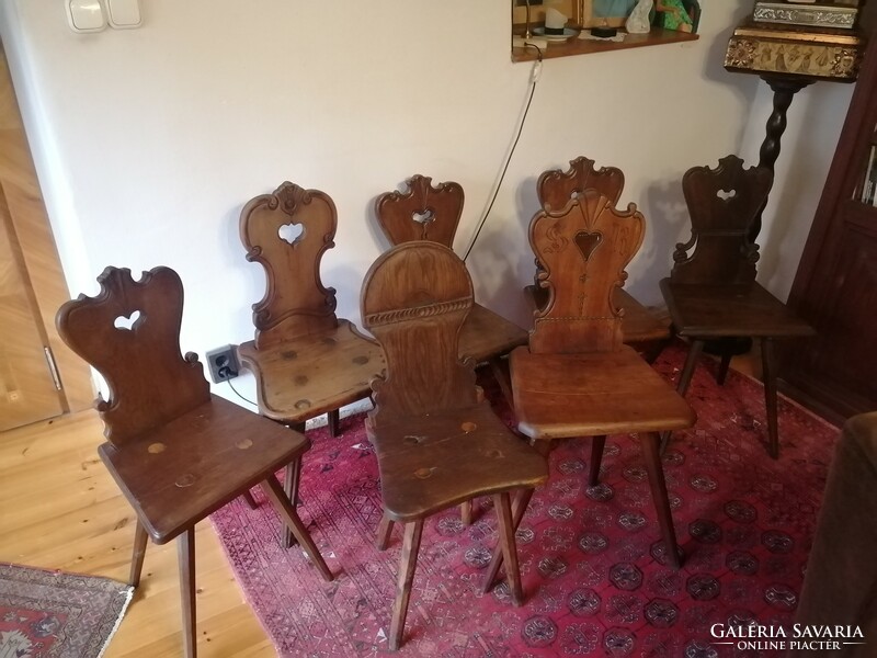 Dunántúli támlás székek