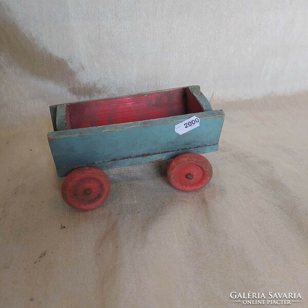 Retro children's toy - wooden cart