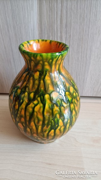 Retro ceramic vase 2