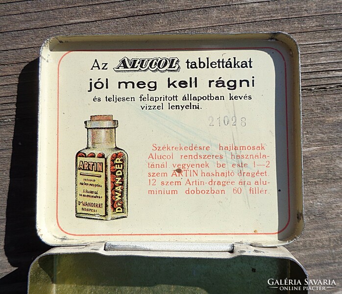Very old, empty medicine tray, metal box dr. Wander
