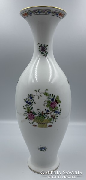 Jubilee vase with colorful Indian flower basket pattern from Herend
