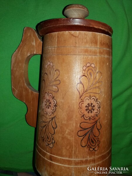 Antique Transylvanian dormant milk wooden mug with lid, large half-liter wooden jug according to pictures