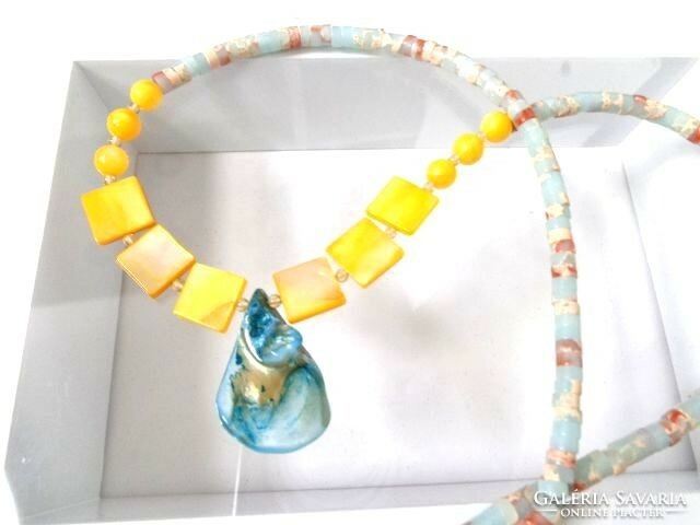 Shell-pearl blue - yellow necklace