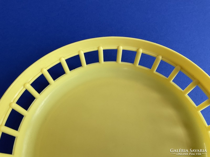 Gasztroplaszt retro sárga műanyag kenyeres kosár