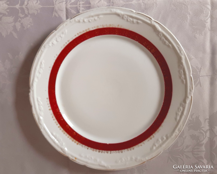 Porcelán lapos és mély tányér