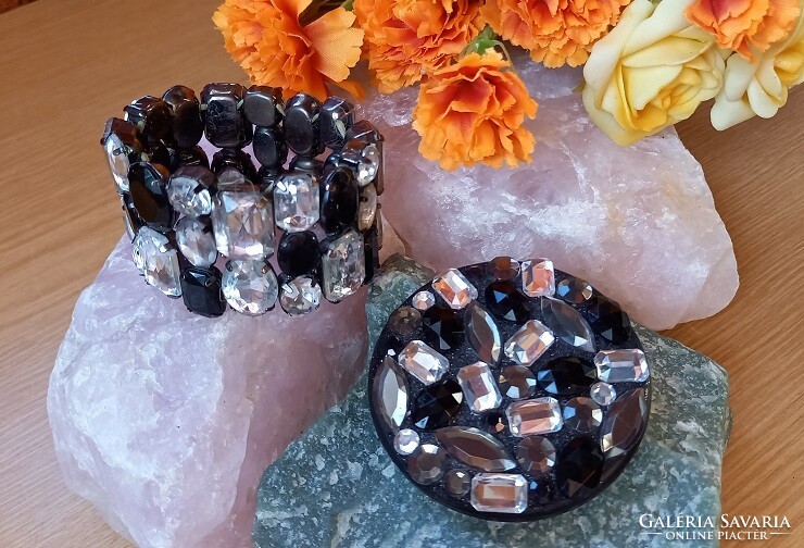 Jewelry fair! 30. Set - large gemstone bracelet with mirror compact