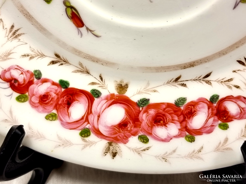 Davenport angol porcelánfajansz alj / csészealj, festett pünkösdi rózsa dekorral.