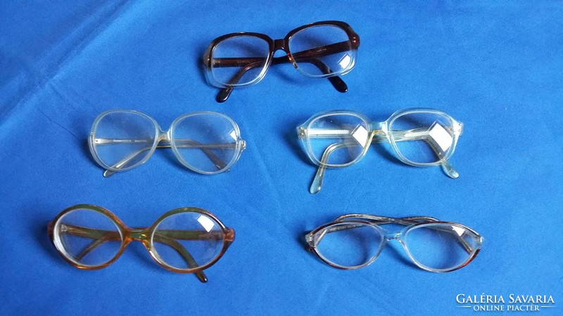 Öt retro műanyag szemüvegkeret (James, Lyra, Rodenstock)