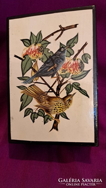 Antique lacquer box with birds, lacquered wood gift box 1. (L3575)