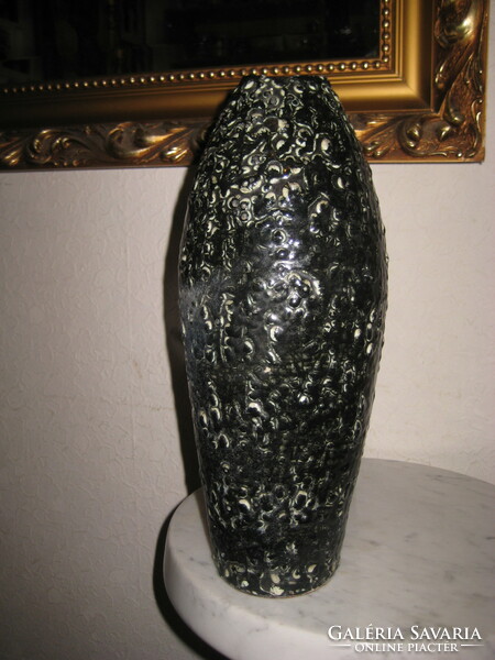 Modern ceramic vase from the 70s, 28 cm