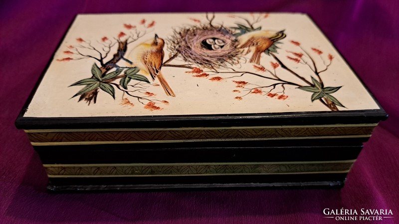 Antique lacquer box with birds, lacquered wood gift box 2. (L3576)